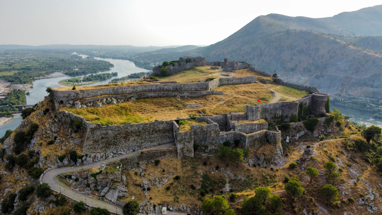 Errate Orte in Albanien