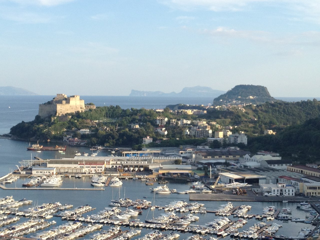 Foto della sfida giornaliera da Napoli, Italia